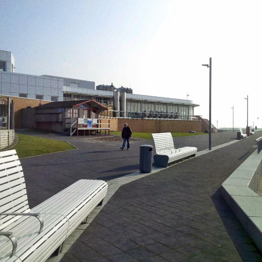 Haus Tertius - Strand- Und Hafennahe Ruhige Ferienwohnung Büsum Exterior foto